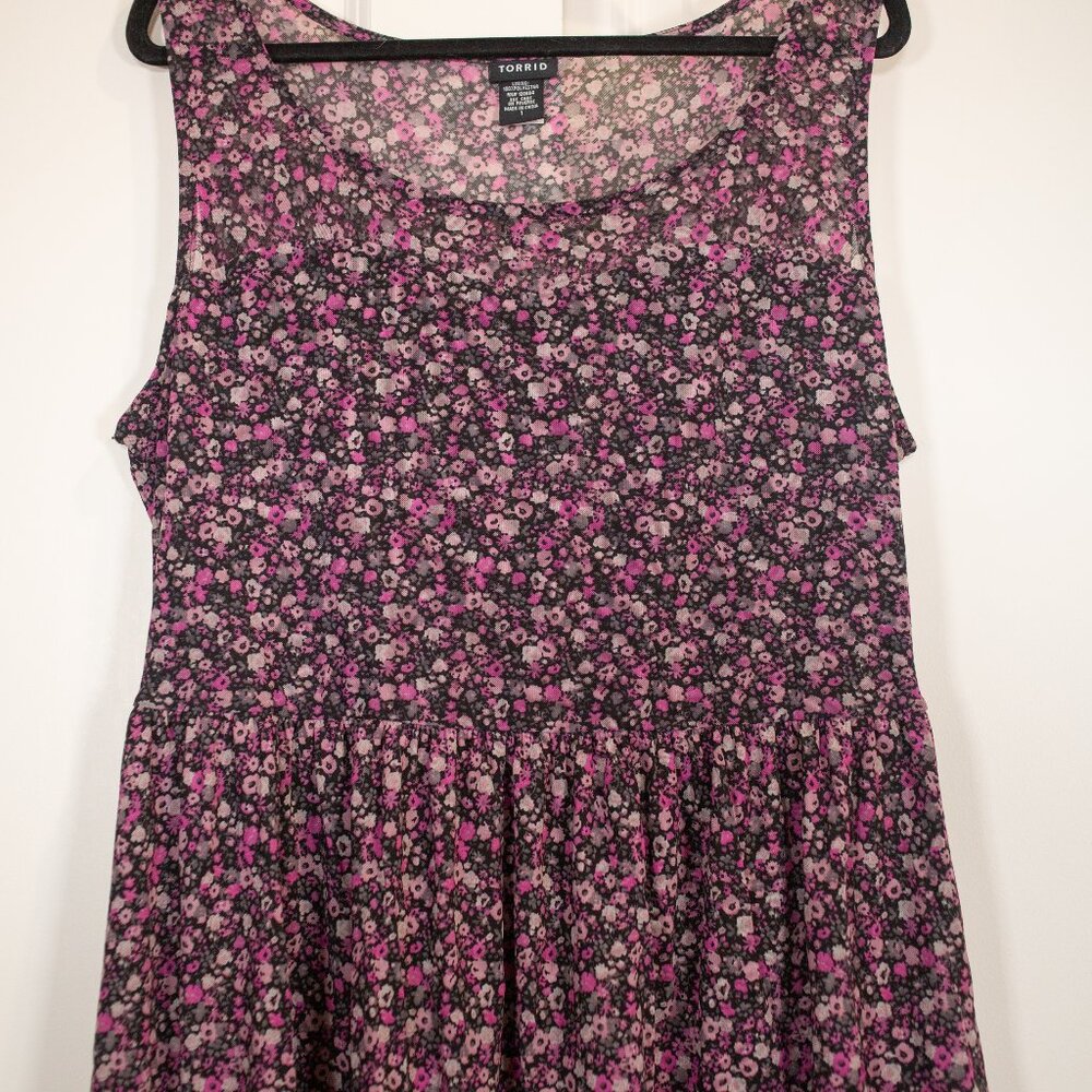 Torrid black and pink floral peplum sweetheart illusion top